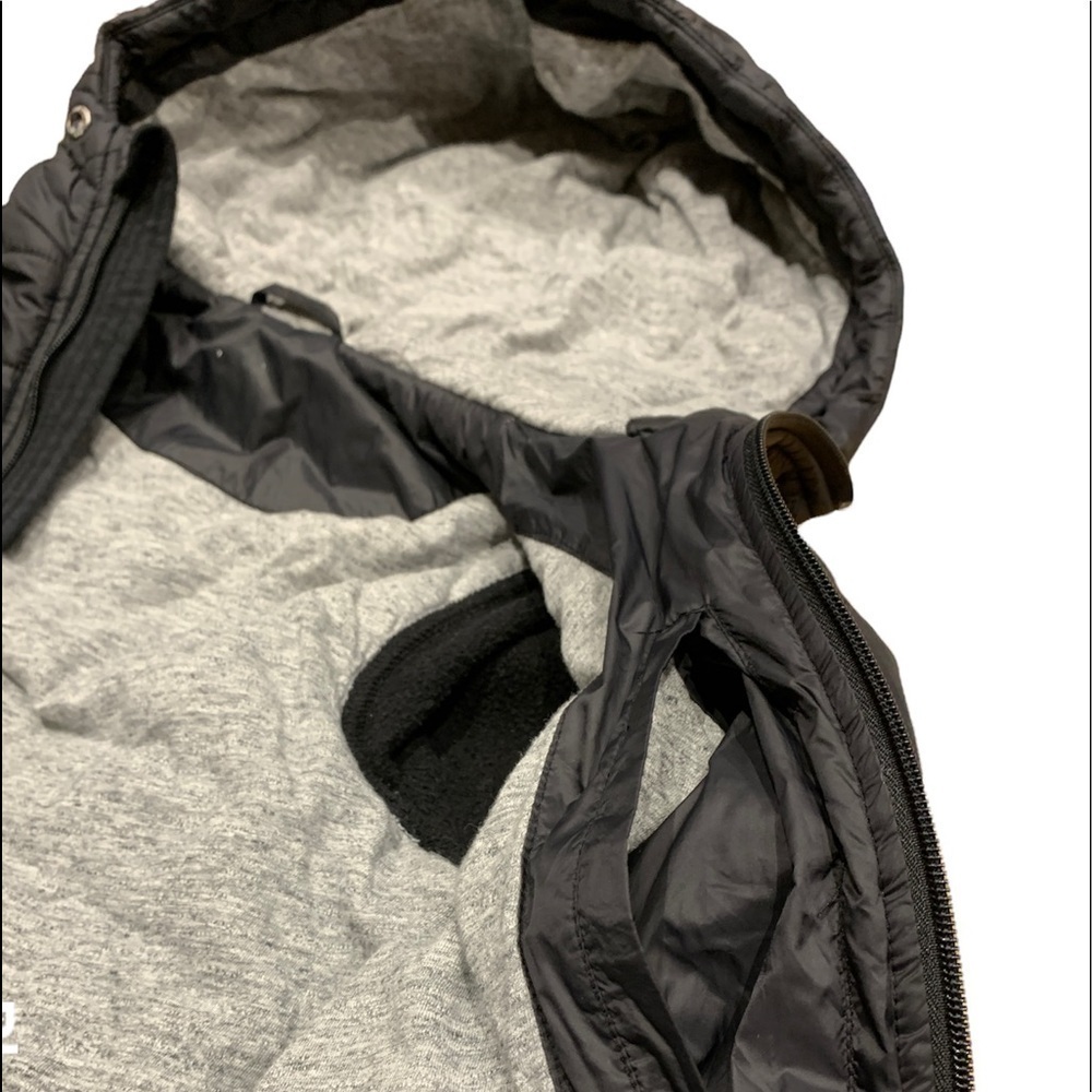 Roots Jacket - Picture 5 of 8